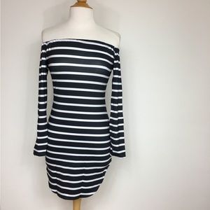 New Amazon Black White Elastic Off Shoulder Long Sleeve Mini Dress Tunic Size L